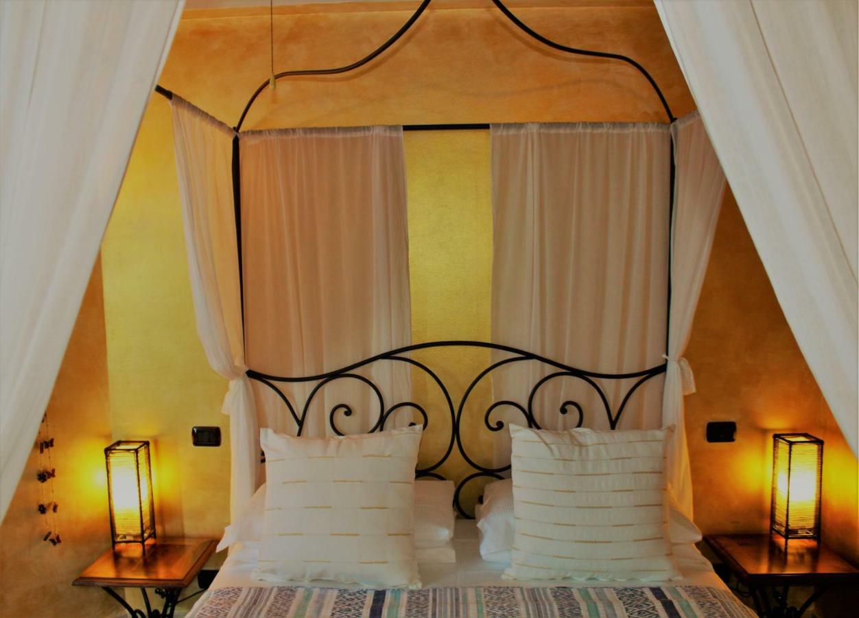 Antigua B&B ポルト・ポテンツァ・ピチェーナ エクステリア 写真
